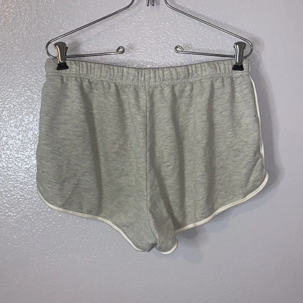 Flirtitude  grey casual athletic sweat shorts - Image 2