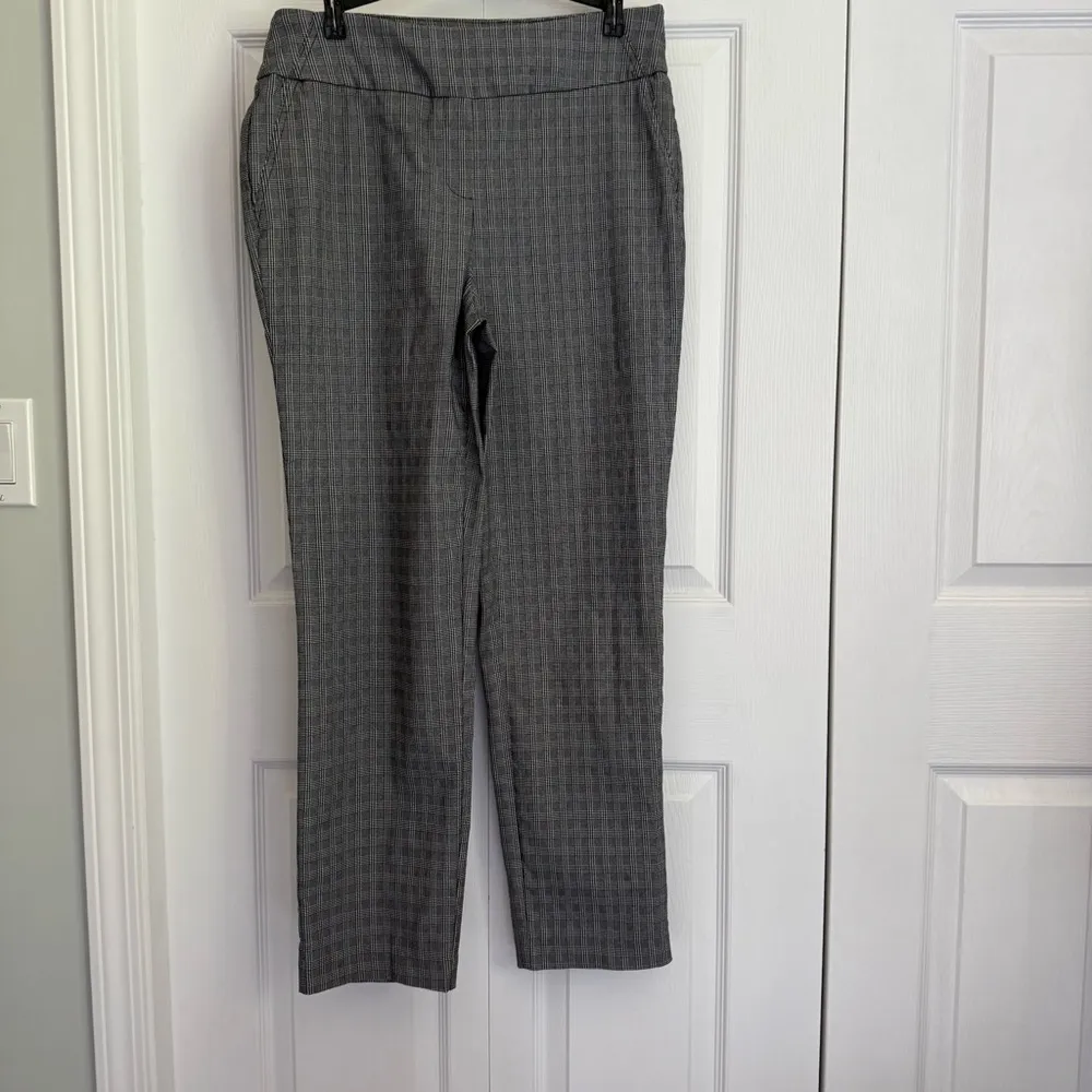 Hilary Radley Monochrome Black Plaid Pull-on Trousers medium petite 28” inseam - Image 3