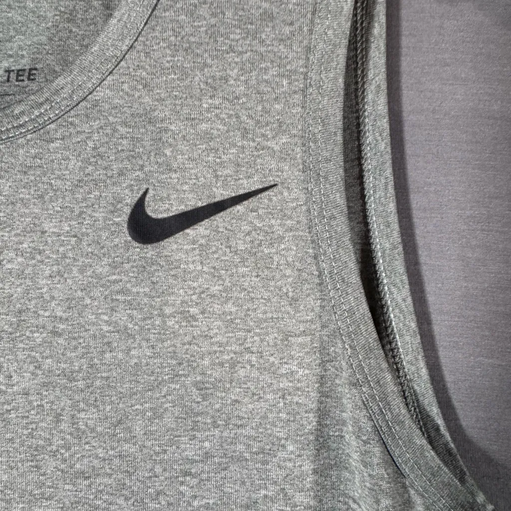 Nike Gray Tank Top - Image 2