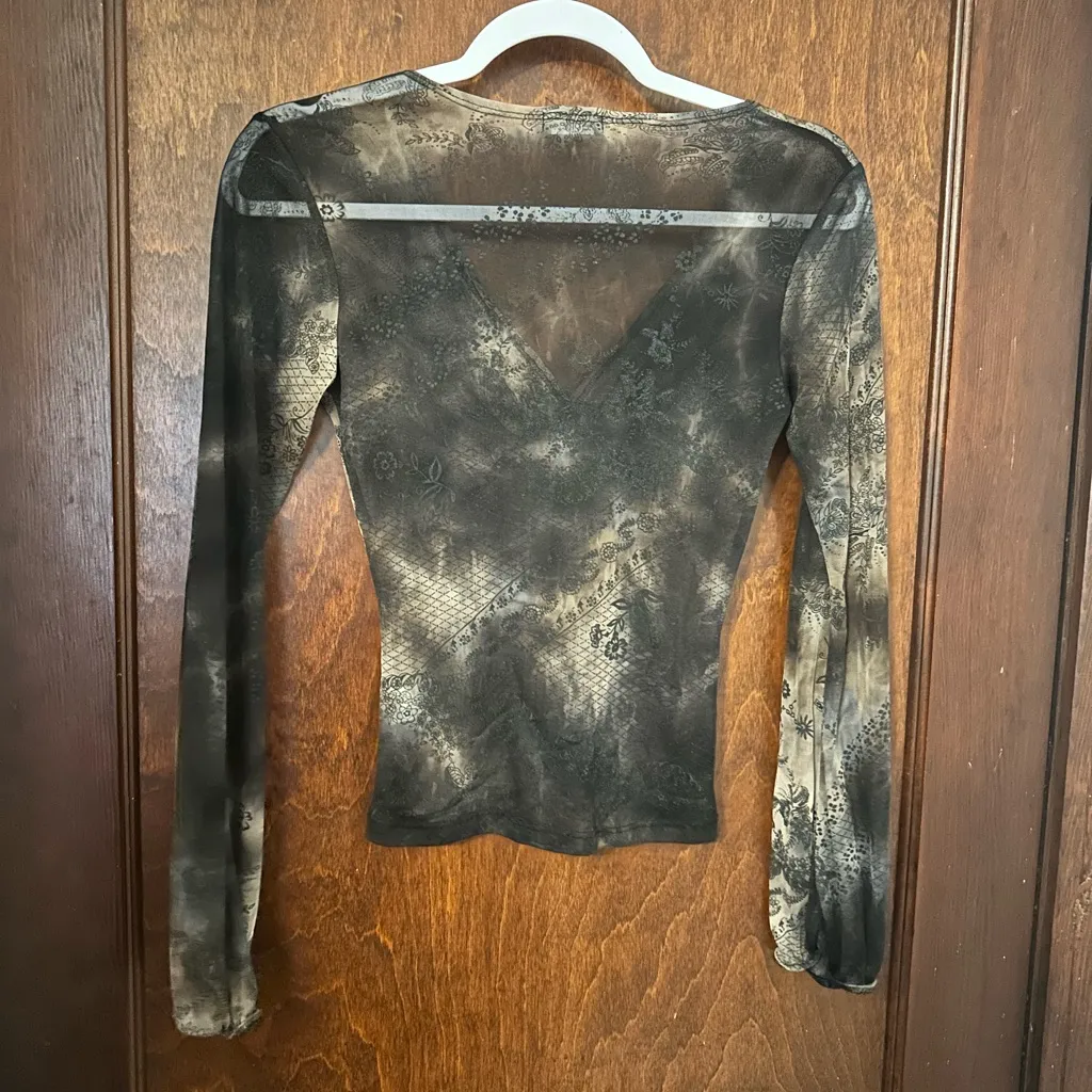 Wet Seal Y2K Semi Sheer Fairy Goth Top - Image 3