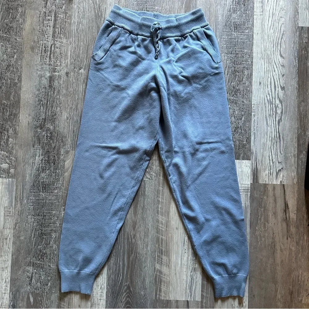 Zara women’s light blue casual sweatpants and sweatshirt set​ small - Image 6