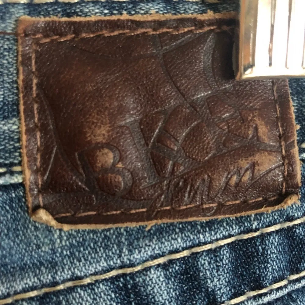 The Buckle  Stella Mid Rise Boot Cut Jean 27X31.5 Casual Stretch - Image 5