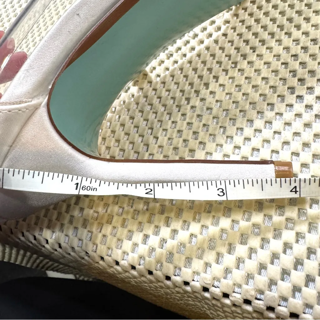 Blue by Betsey Johnson Demi Clear Glitter I Do Bridal Pumps Wedding Size 9 White - Image 8