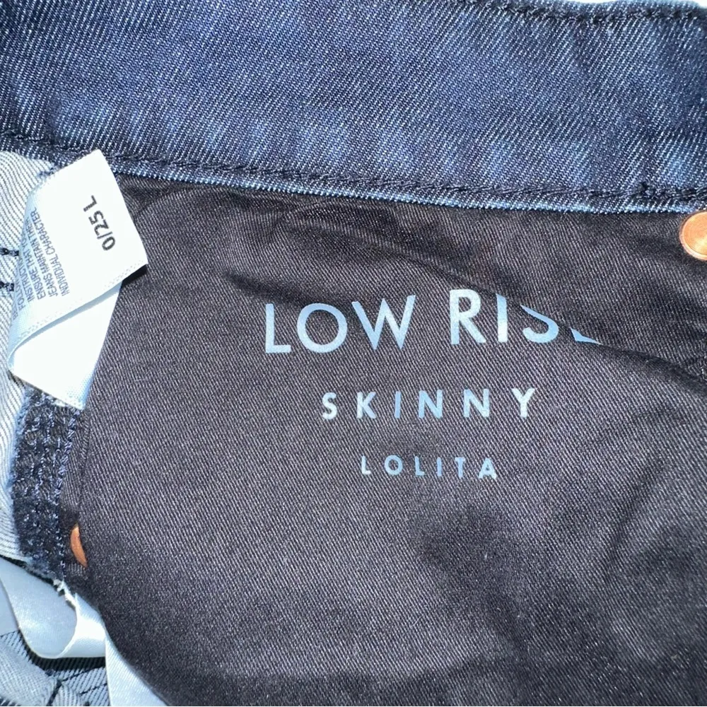 NEW Lucky Brand Lolita Low Rise Dark Wash Skinny Jeans in Flying Man 25 - Image 4