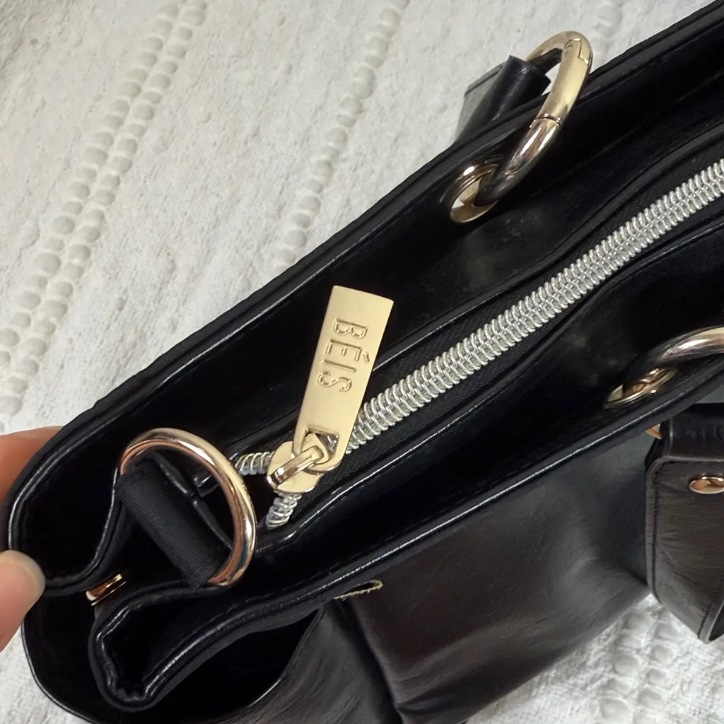 Beis The Diaper Bag in Black w/ Gold Hardware‎ - Image 9