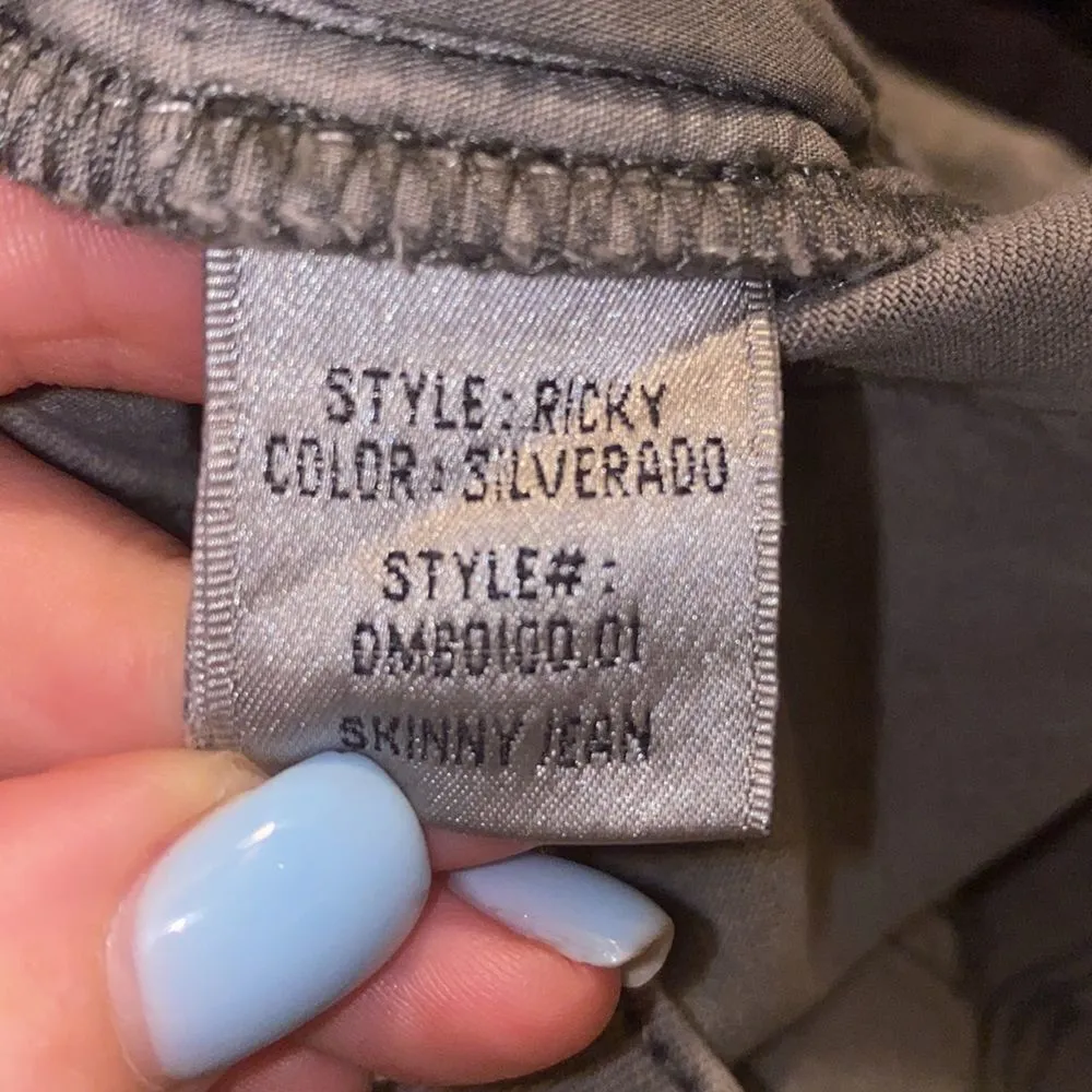 ✨ HP✨Lovers + Friends Gray Ricky Skinny Jeans✨ - Image 10