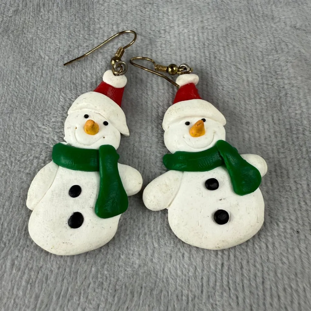 Snowman Christmas Earrings White Green Polymer Clay Dangly Hook Festive Jewelry - Image 12