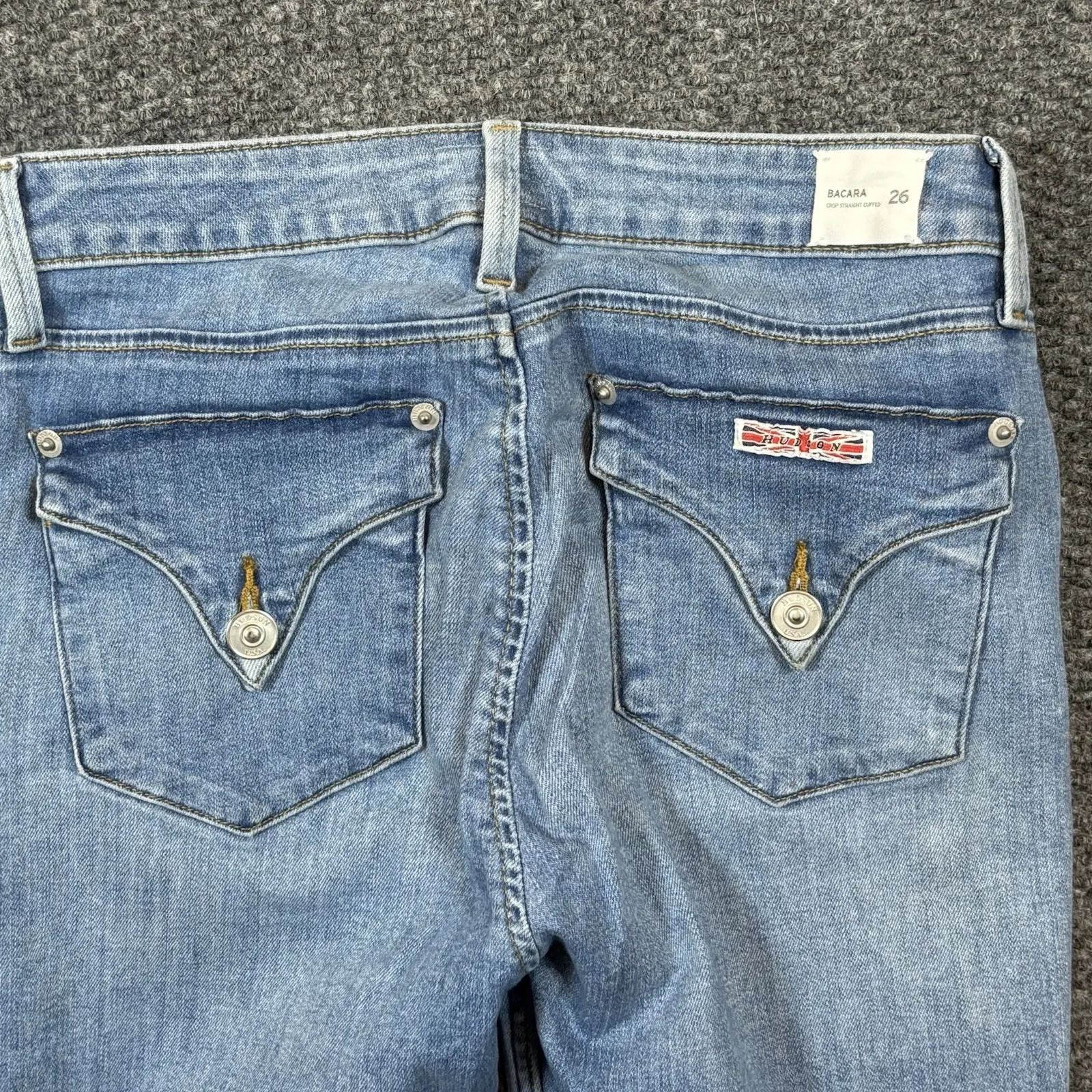 Hudson Jeans Womens Size 26 Blue Denim Bacara Crop Straight Cuffed Stretch - Image 4