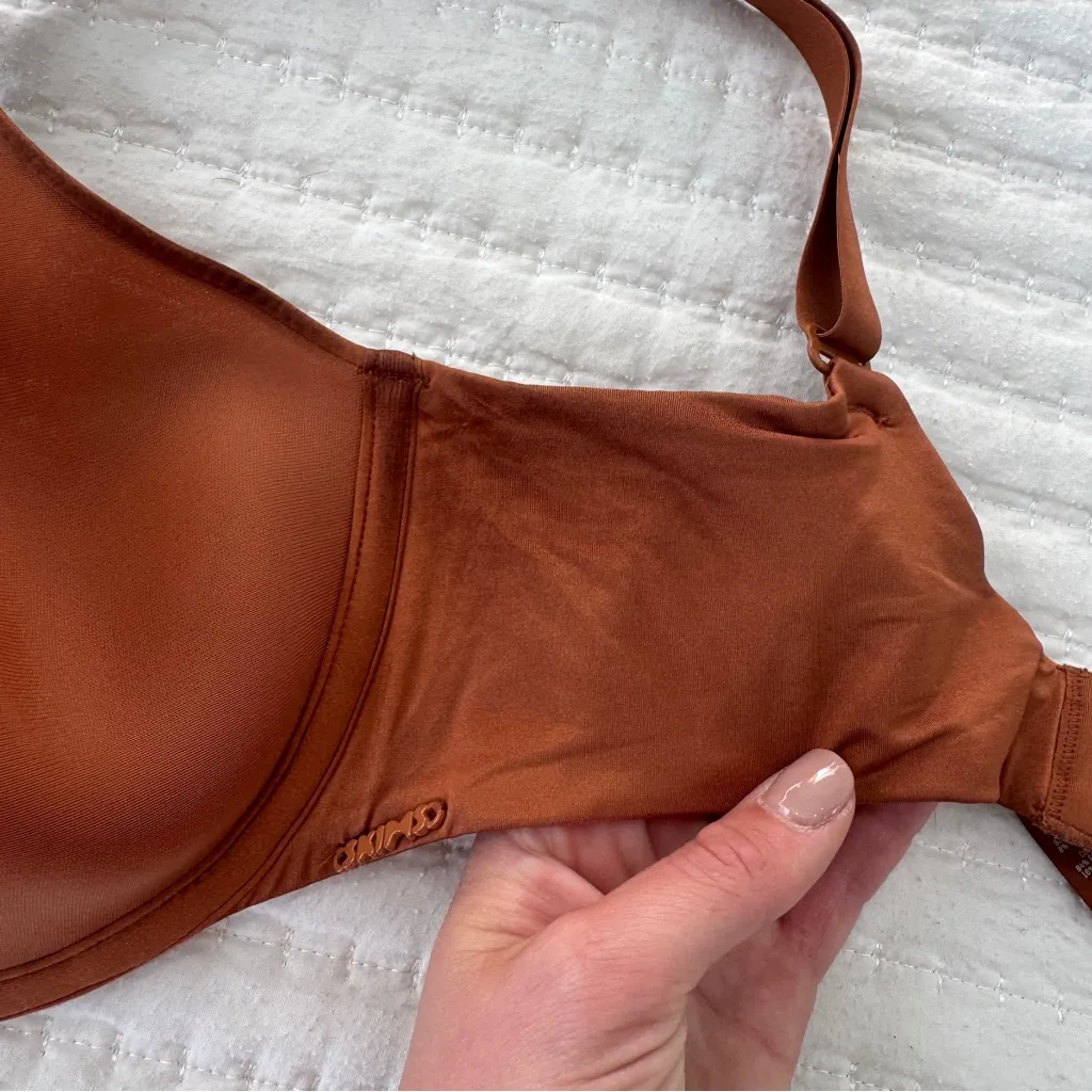 SKIMS Underwire Bra Rust 36DD - Image 3