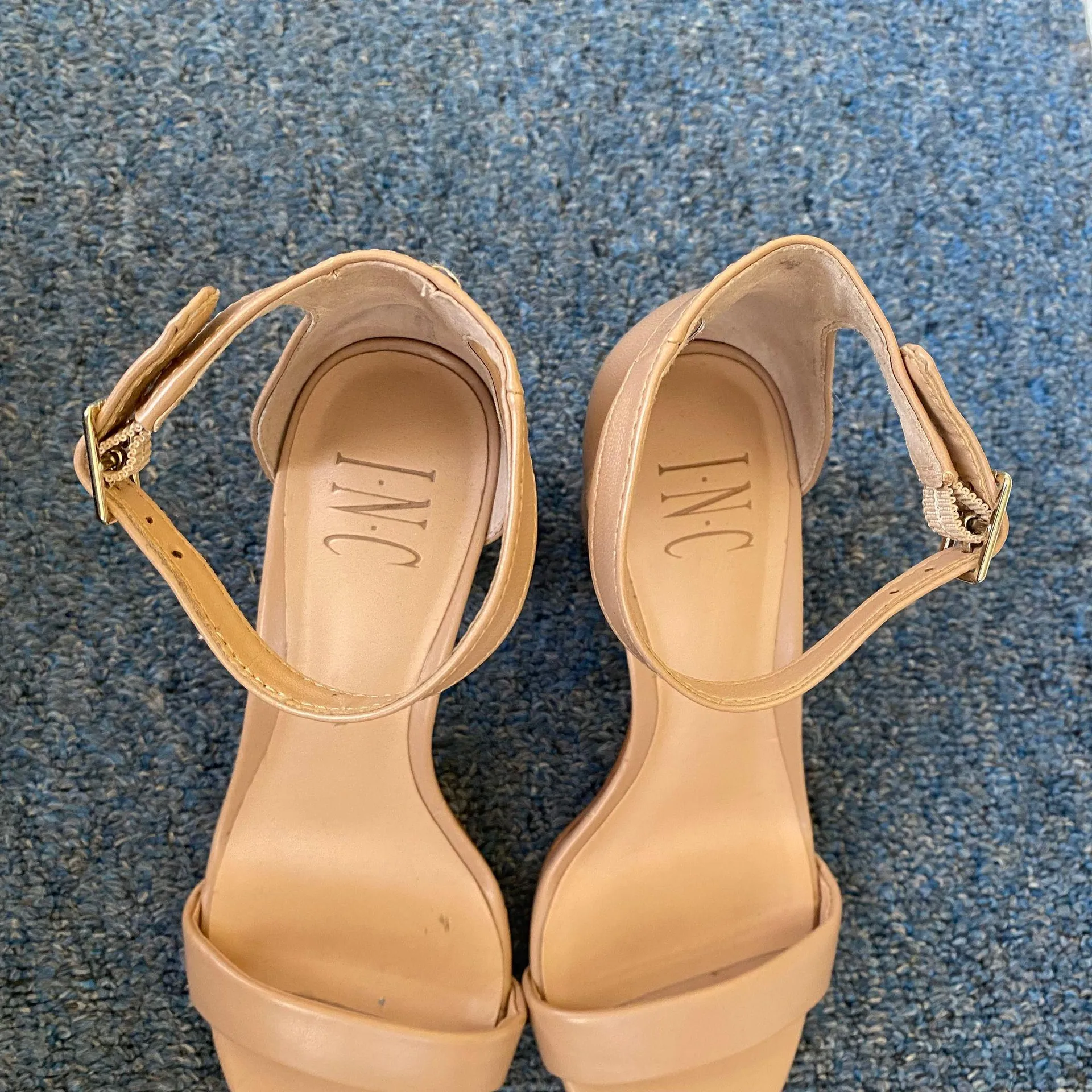 women 7 tan open toe strap 3.5” heel w/ankle Buckle - Image 6