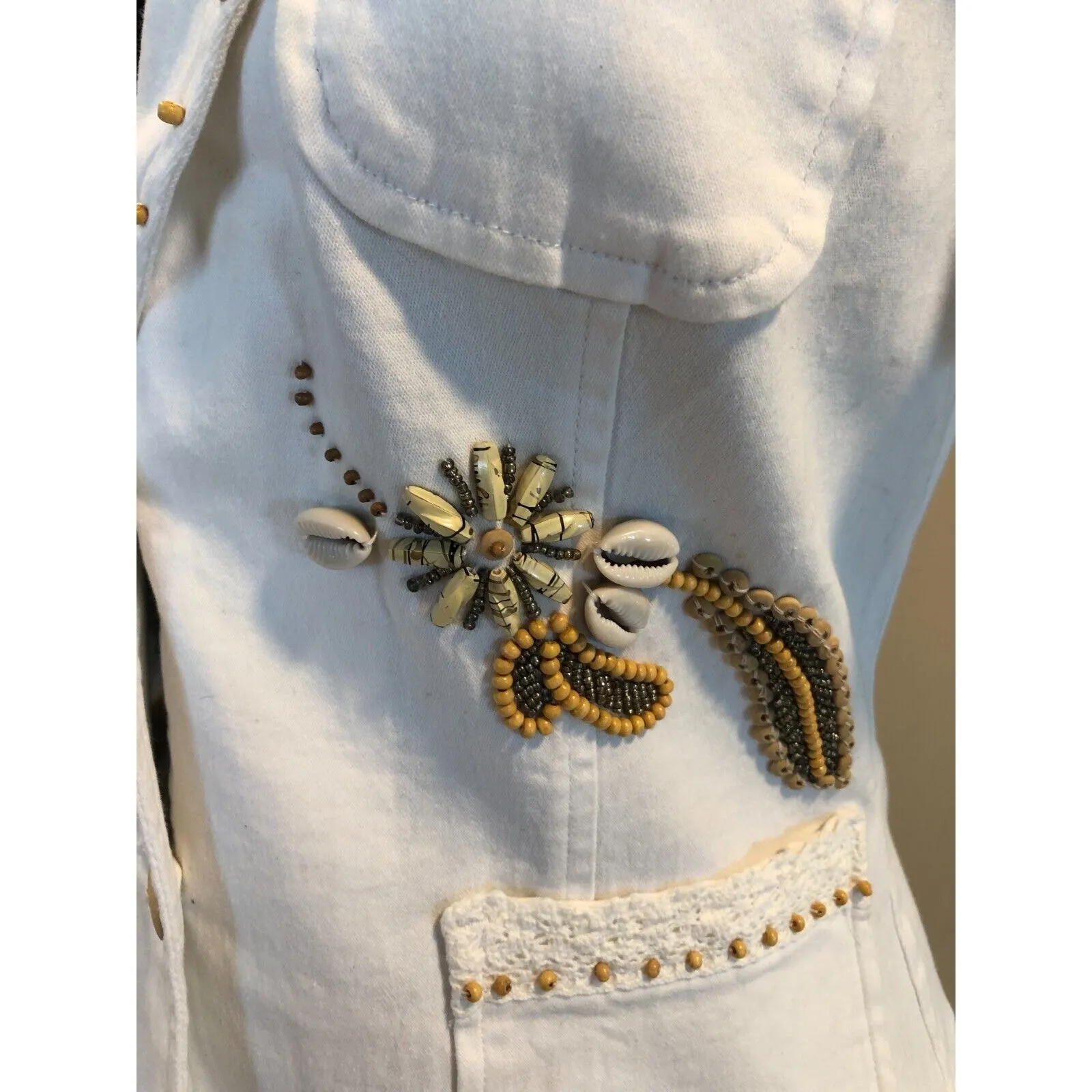 Cache White Denim Top Jacket Beads Sea Shells Embellished $138 NWT Front Button - Image 4