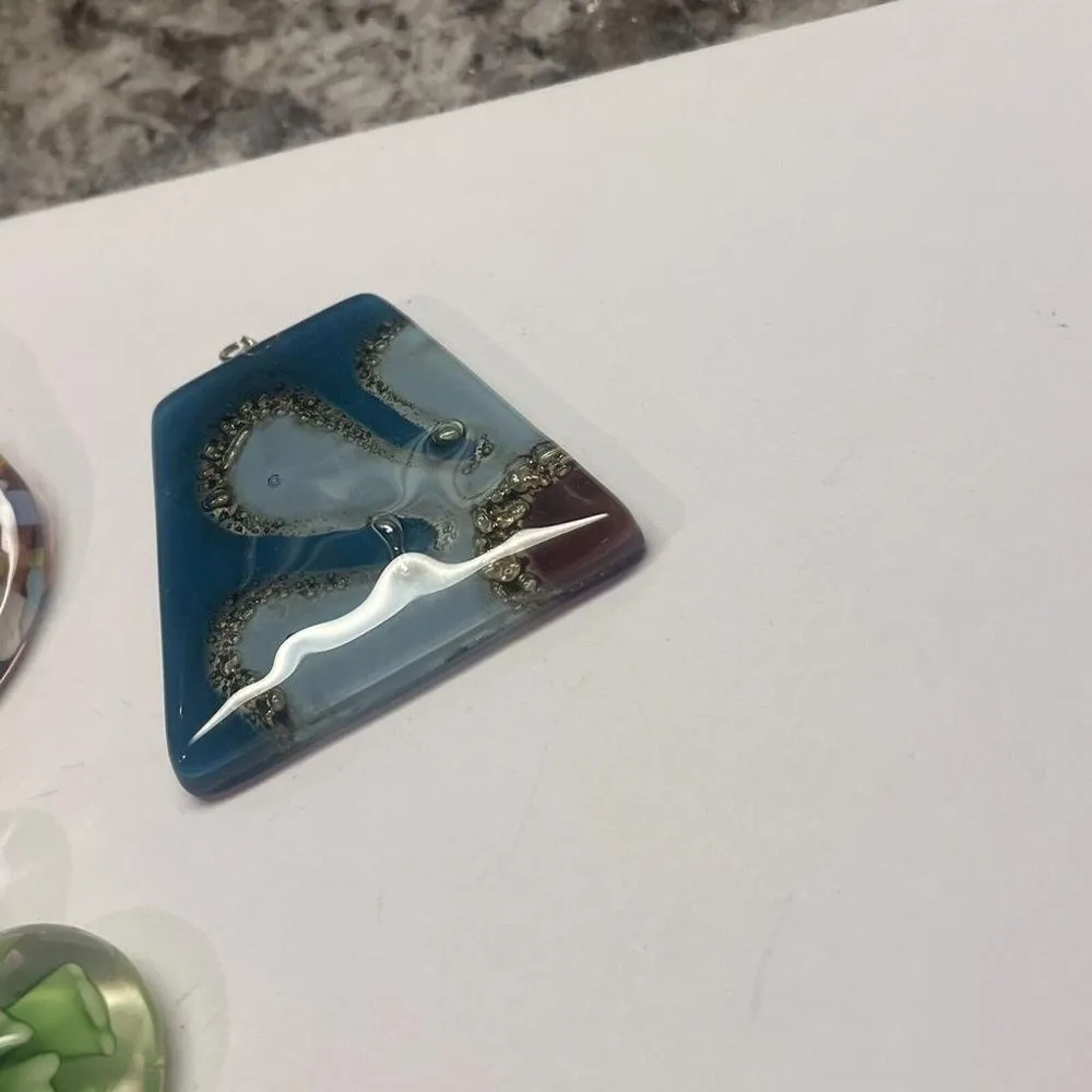 Lot Of 3 Blown Glass Art Costume Pendants Mixed Lot - Image 6