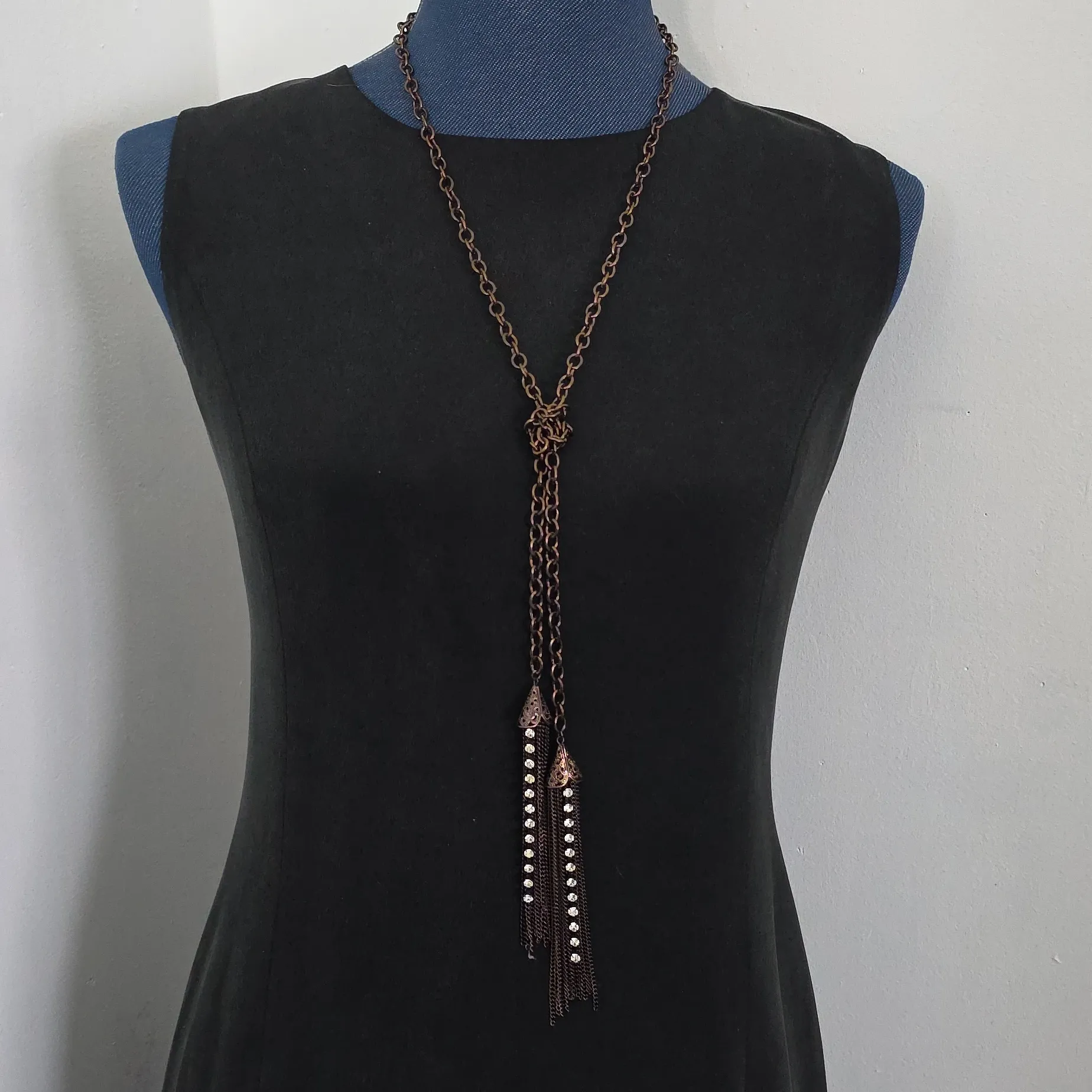 Vintage Copper Chain Lariat Necklace with Chain Tassel and Rhinestones - Image 9