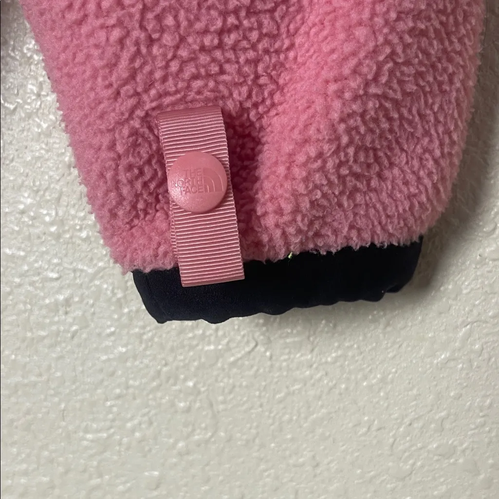 The North Face women’s Pink Zip-Up Fleece Jacket - Image 7