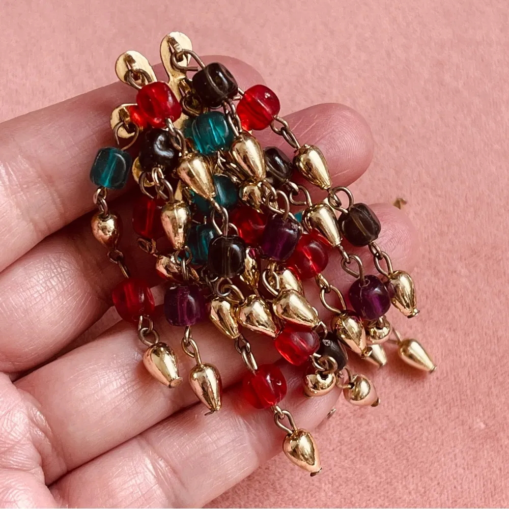 Vintage Dripping In Jewel Toned Lucite Bead Earrings Unsigned Clip On 1960's - Image 2