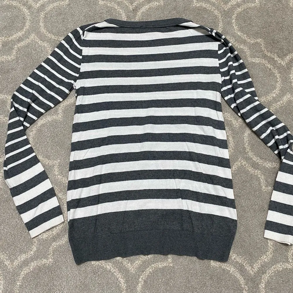 Express Women's Striped Sweater - Black and White - Image 5