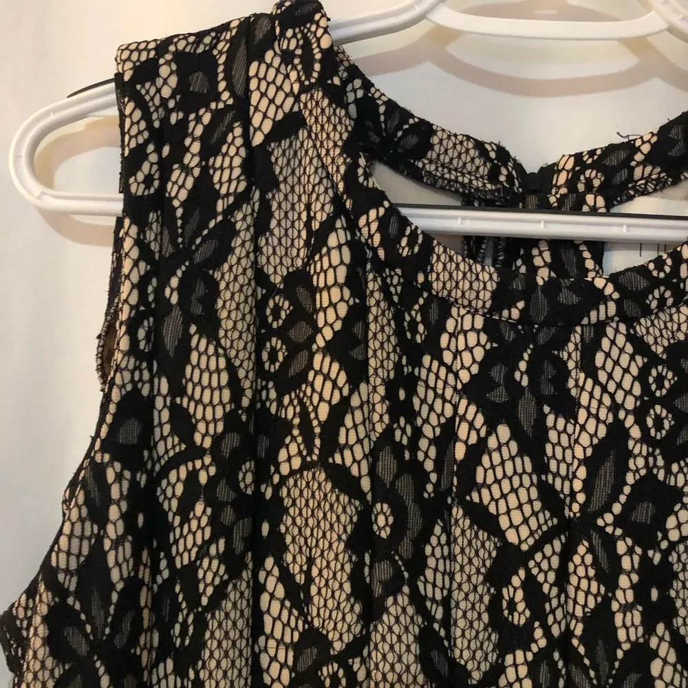 ANTHROPOLOGIE HD IN PARIS Violante Black Lace Fit & Flare Dress Size L - Image 7