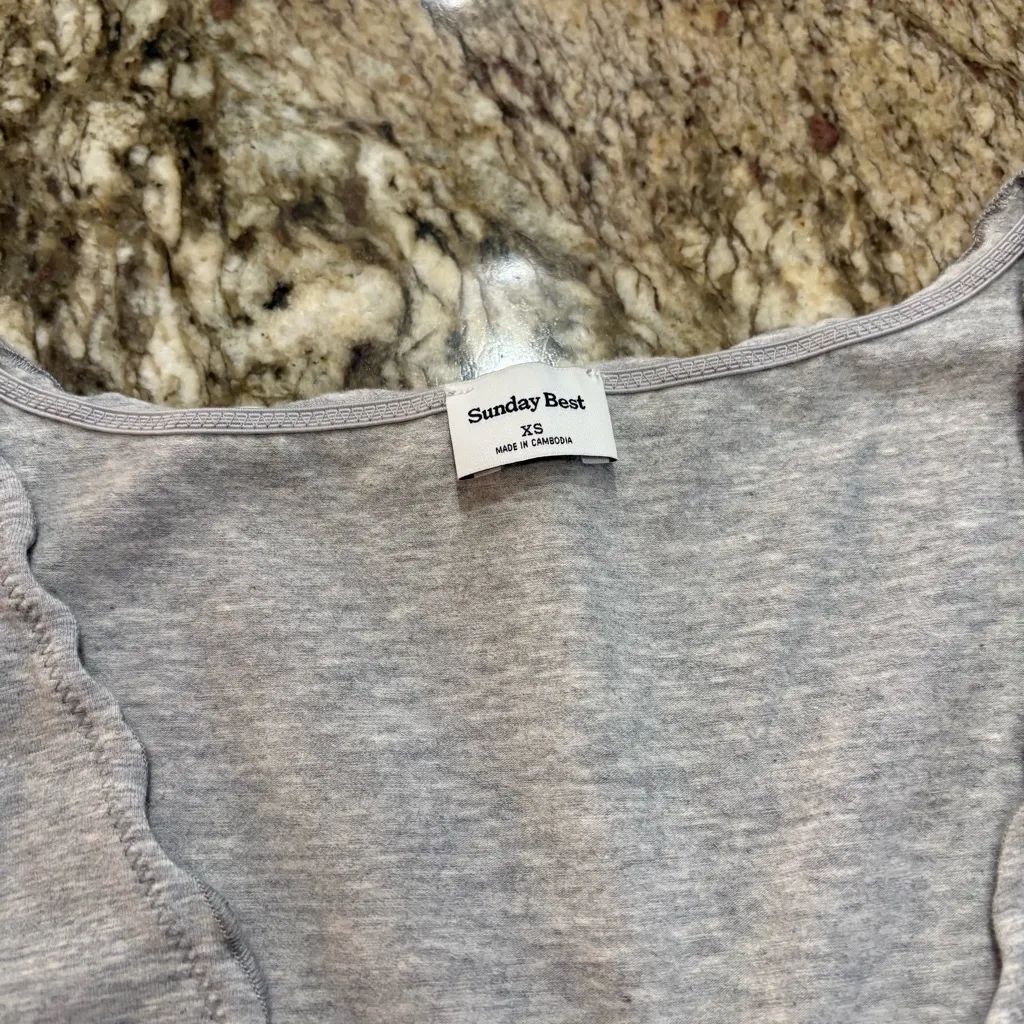 Aritzia Sunday Best Cinch Front Tank Top Size XS - Image 2