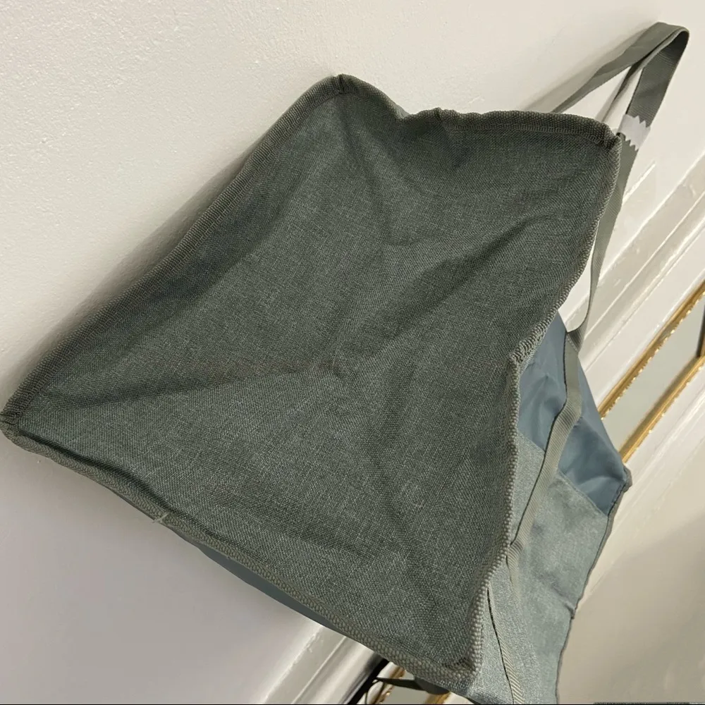 Nylon Canvas Duffle Bag  VIP Exclusive - Image 5