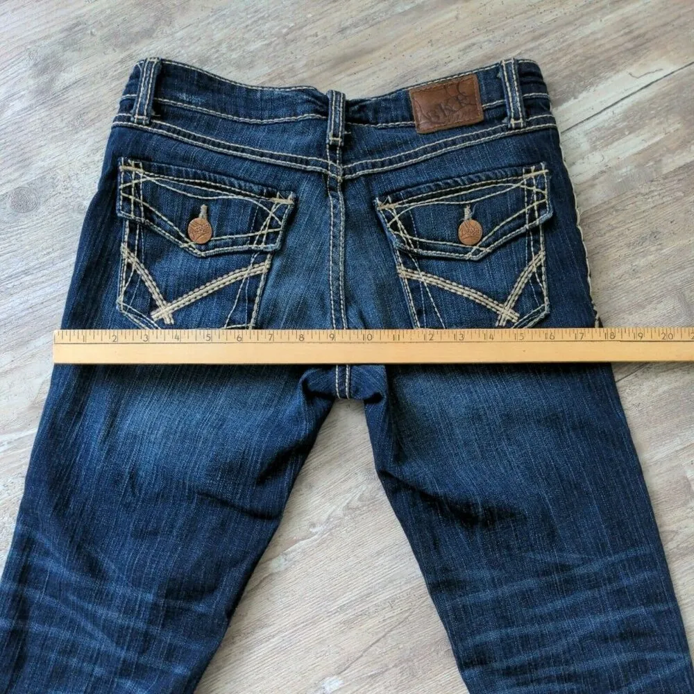 BKE Stella Low Rise Stretch Cuffed Crop Jeans Embroidered Flap Pockets Size 28 - Image 11