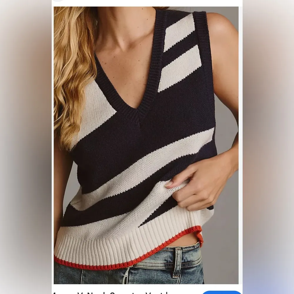 Anthropologie Maeve V neck sweater vest blue and white size small - Image 2