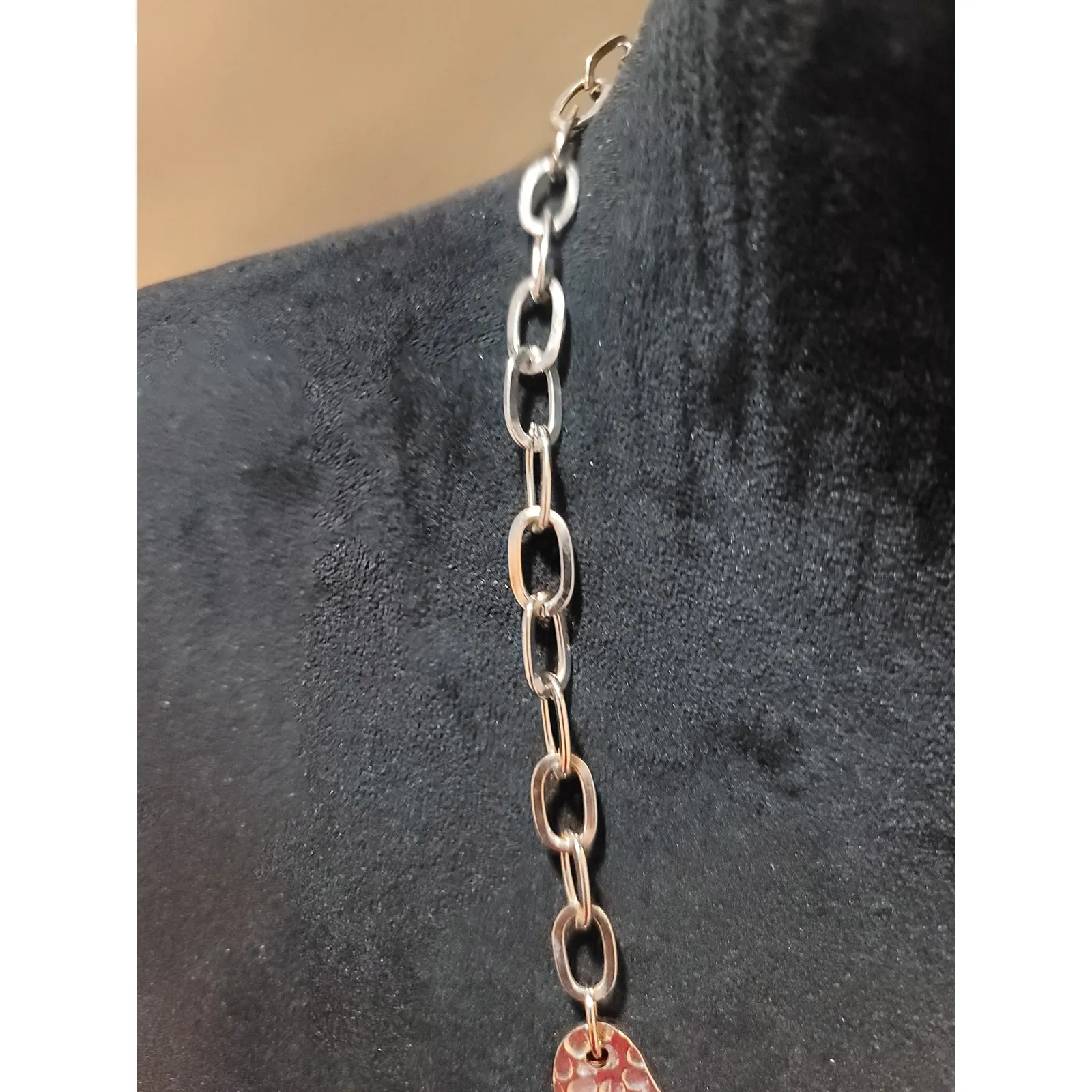 Women's Statement Necklace With Hammered Metal Bars Resin Pendants Lobster Clasp Brown - Image 5