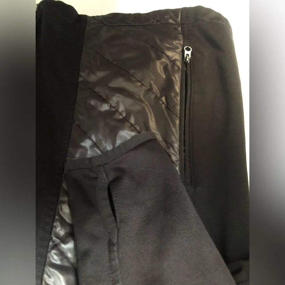 Lightweight Jacket Black light Puffer women Size L full zip up w pockets - Image 4
