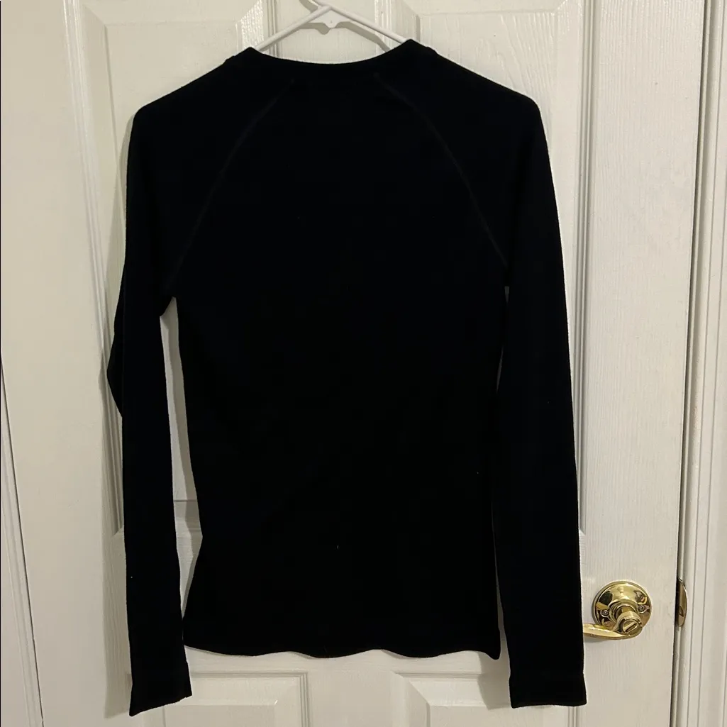 Smartwool Women's Classic Thermal Merino Base Layer Crew Top NWT Size Medium - Image 4