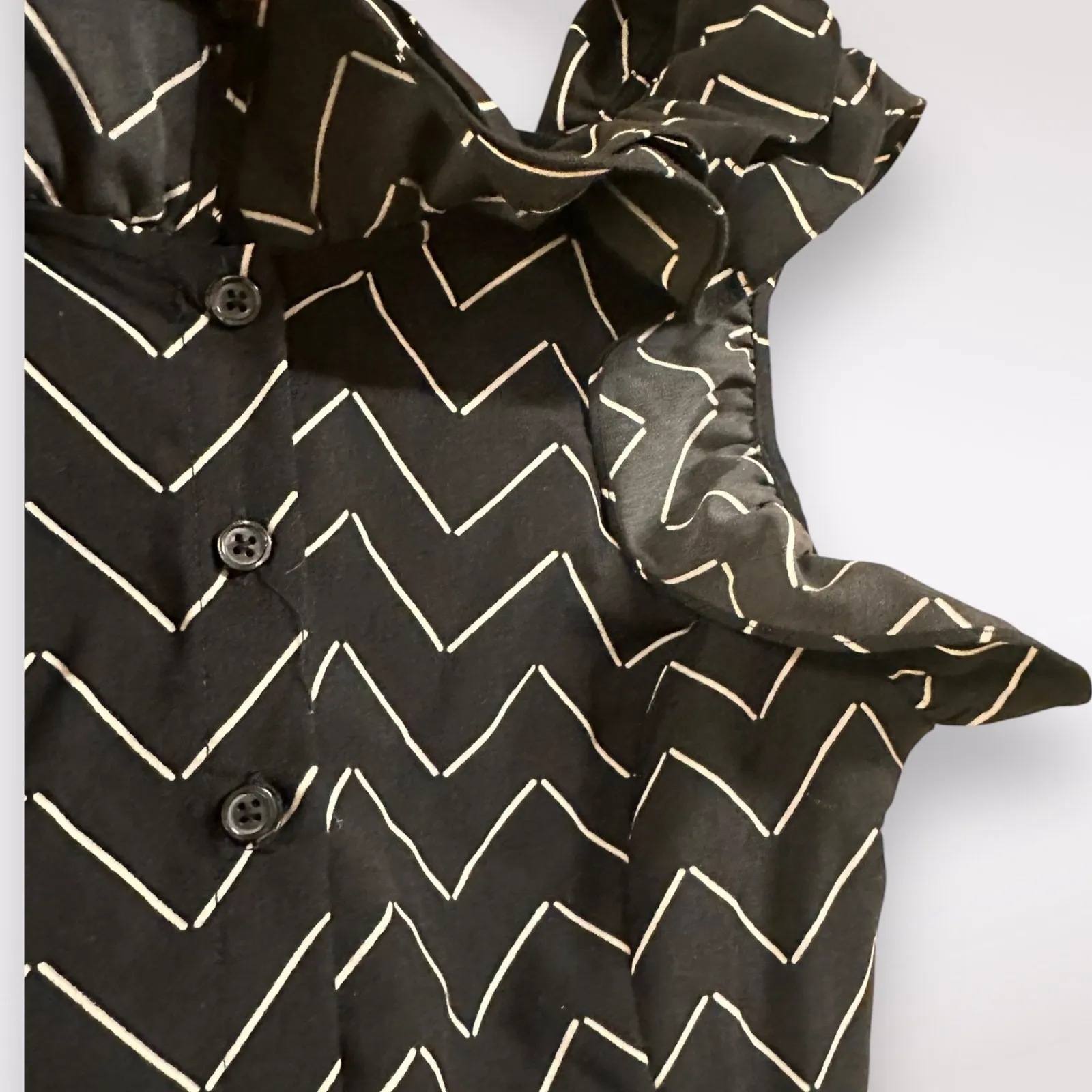 Who What Wear Dress Small Black Geometric‎ Print Wedding Guest Ruffle Party Cute - Image 3