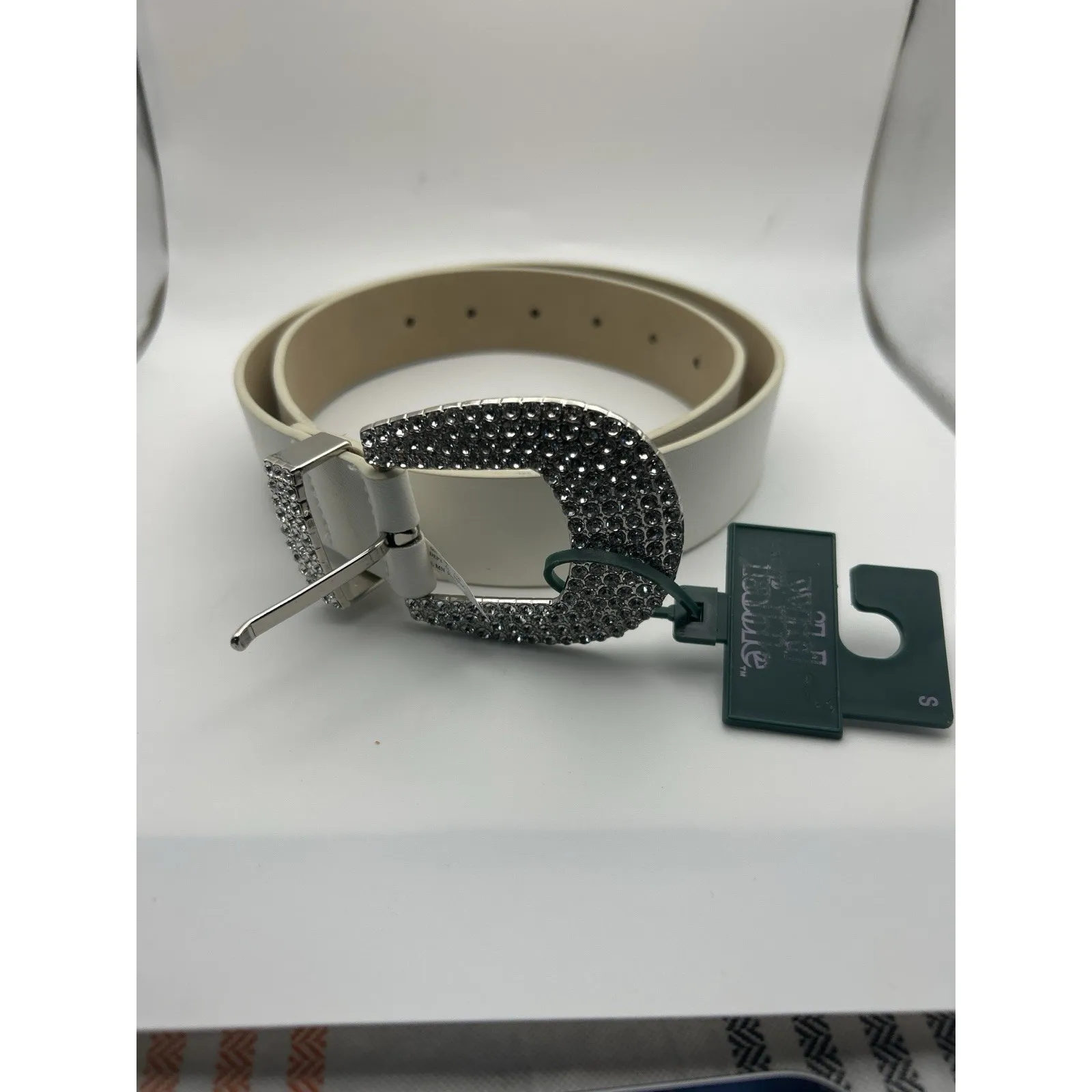 Wild Fable White Rhinestone Western‎ Belt Small S Sparkle Buckle Y2K Bling NWT - Image 2