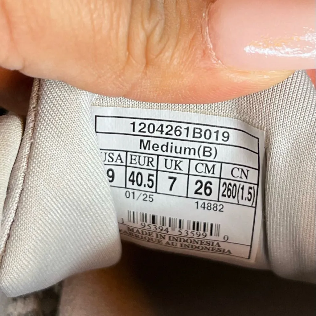 Brooks Adrenaline GTS 24 Women's Athletic in Gray and Pink - Image 5