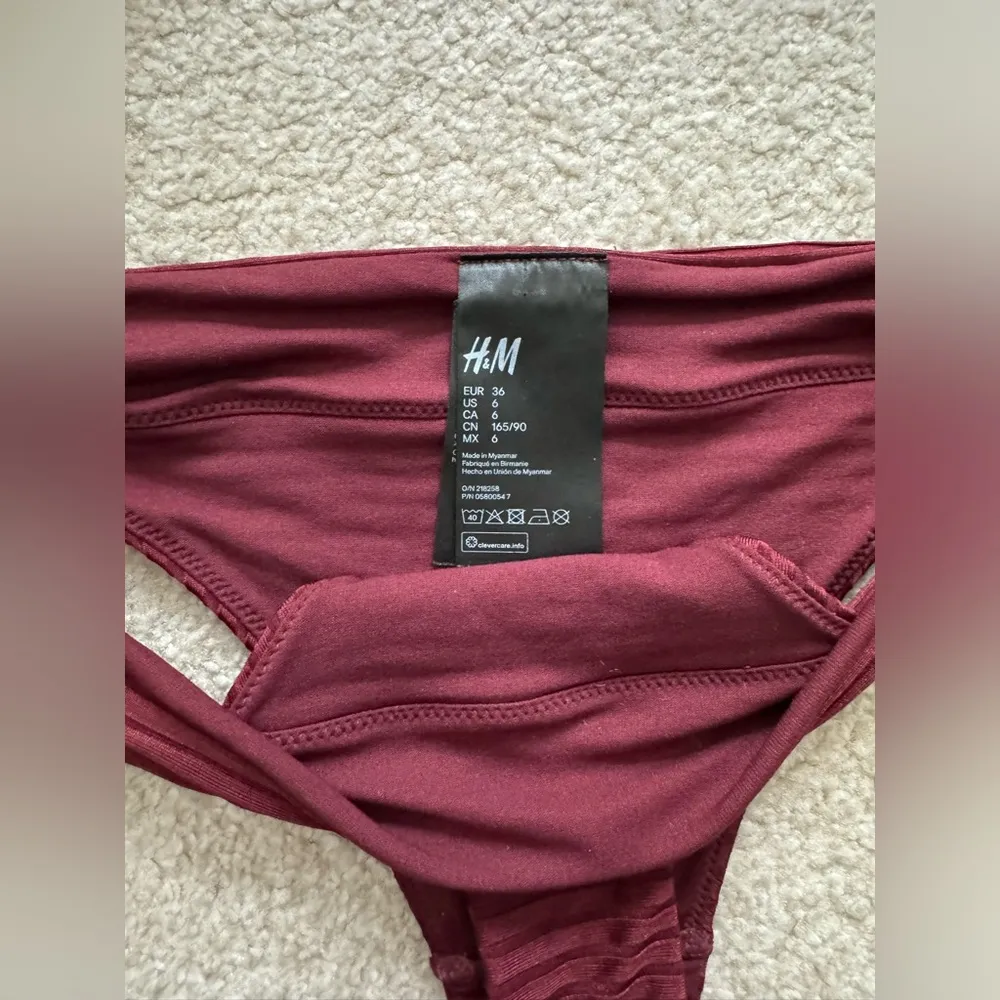 H&M Burgundy Bikini Bottoms - Image 4