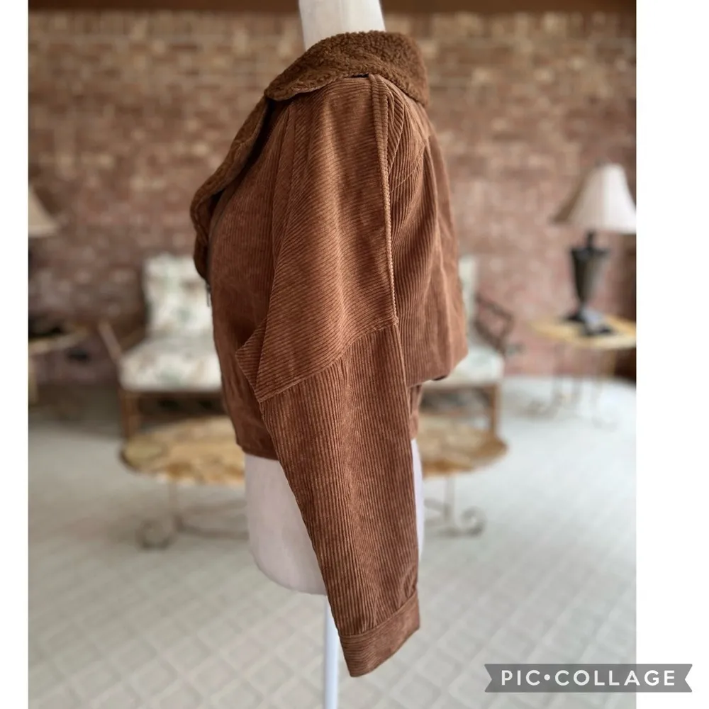 HYFVE Brown Tan Corduroy Sherpa Collar Cropped Moto Bomber Jacket S - Image 7