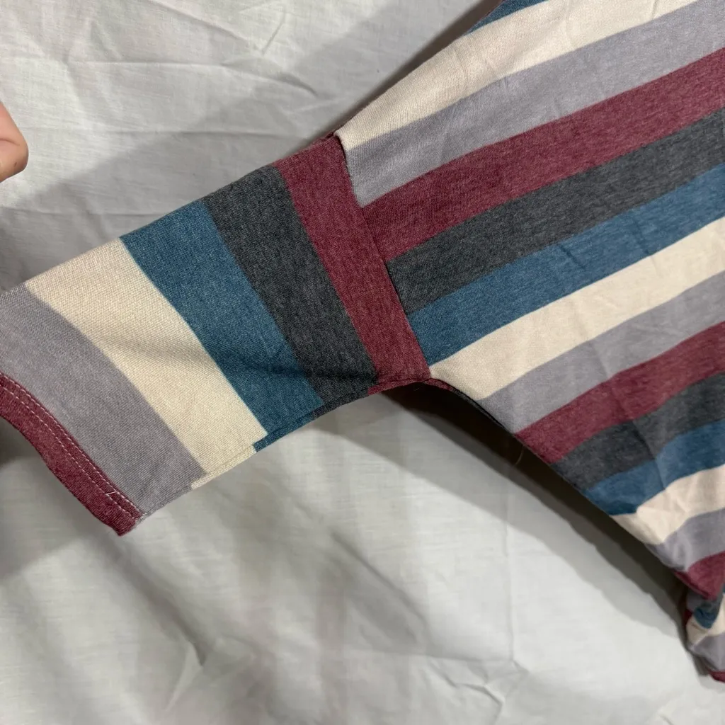 Andree by Unit  Colorful Striped Batwing Top Size Medium - Image 3