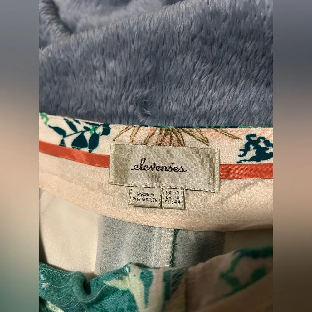 Anthropologie  Pleated Skort - Image 8