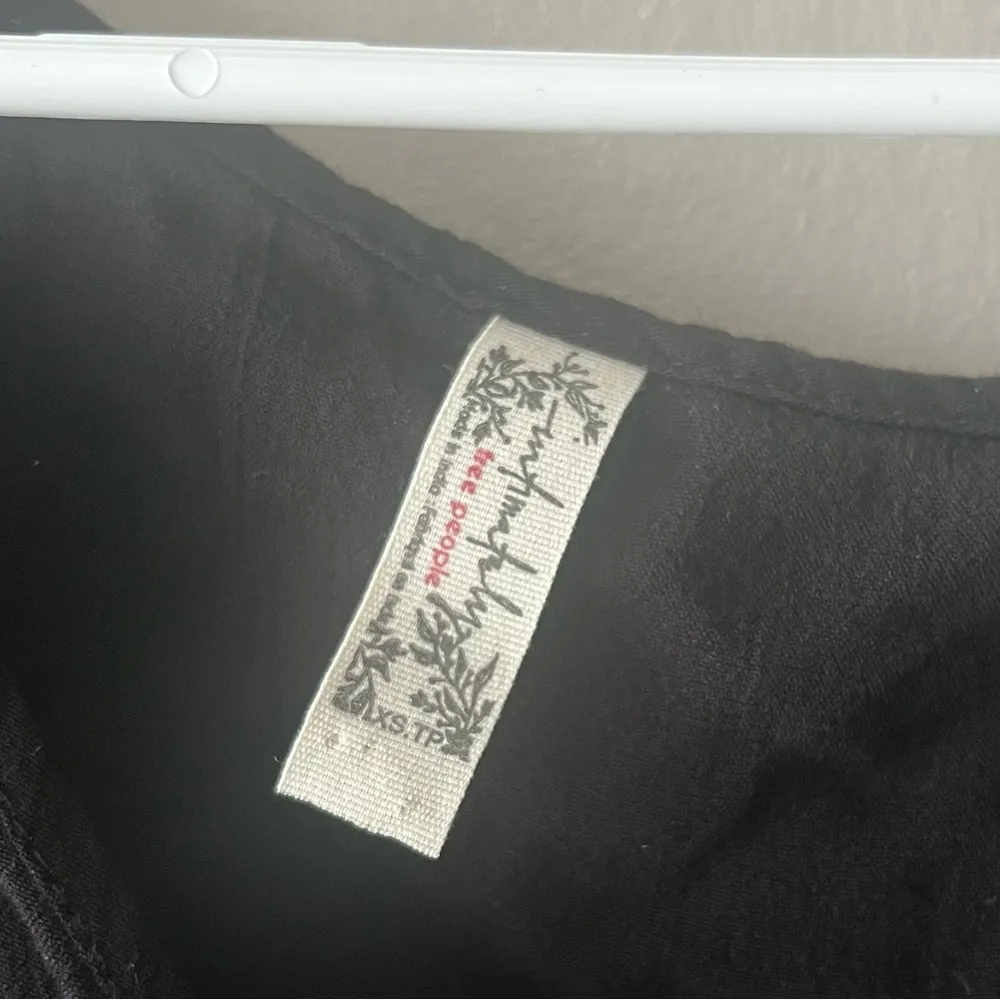 Free People Black Cleo Tie Front Flowy Bodysuit Size XS - Image 2