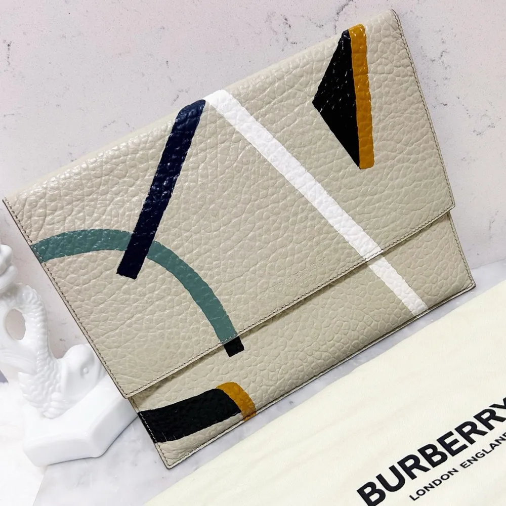 Authentic Burberry Prorsum ONE OF A KiND 1/1 ULTRA RARE Hand Painted Clutch Bag - Image 11