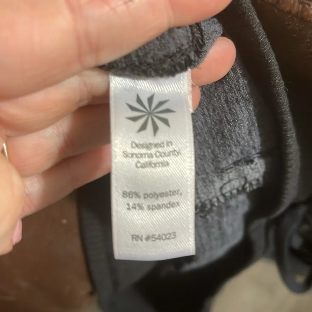 Athleta Womens M Flux Street‎ Jogger Charcoal Grey Heather 4 pockets, ankle zip - Image 5