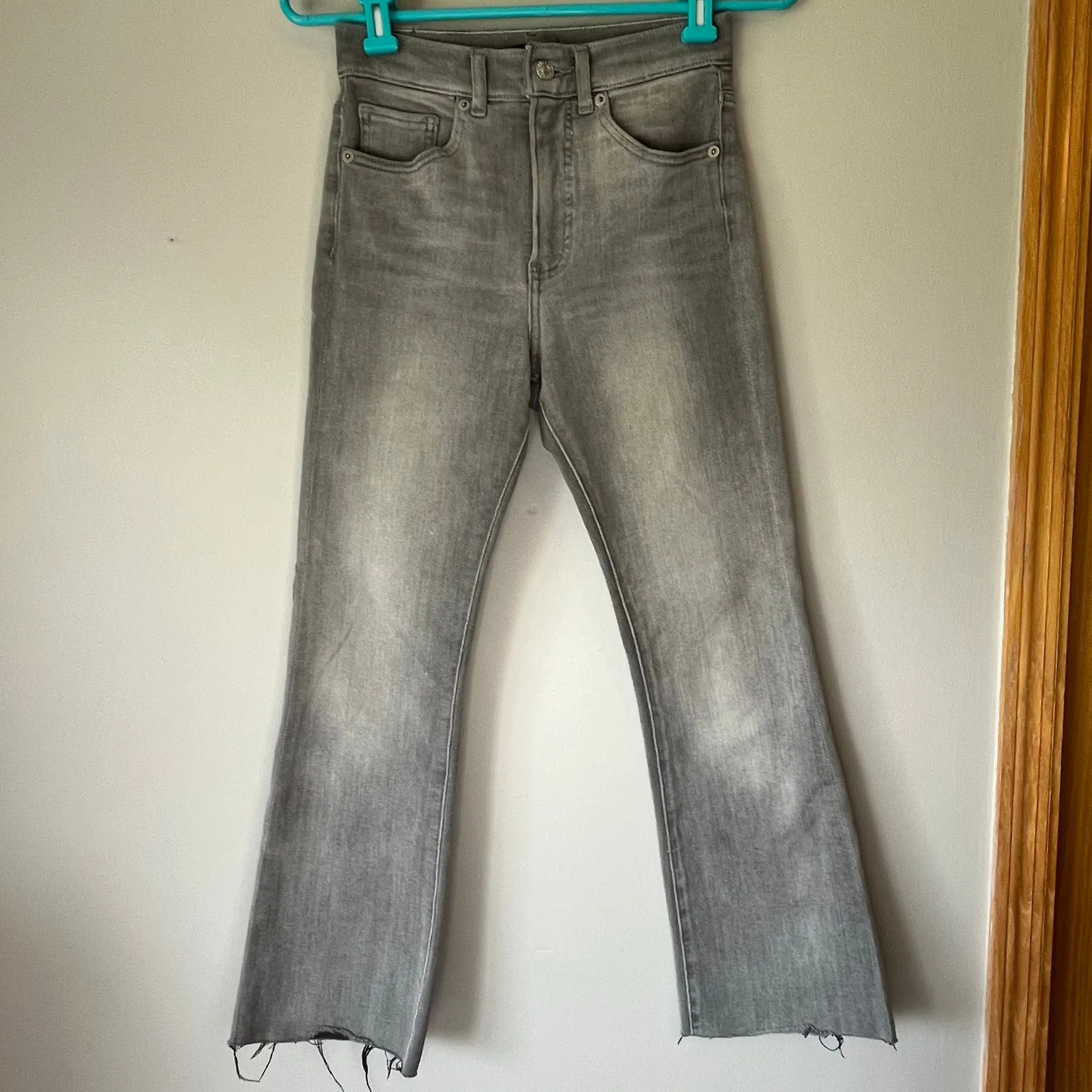 Express Gray High Rise 4 Way Hyper Stretch Cropped Flare Jean Size 0 Regular - Image 12