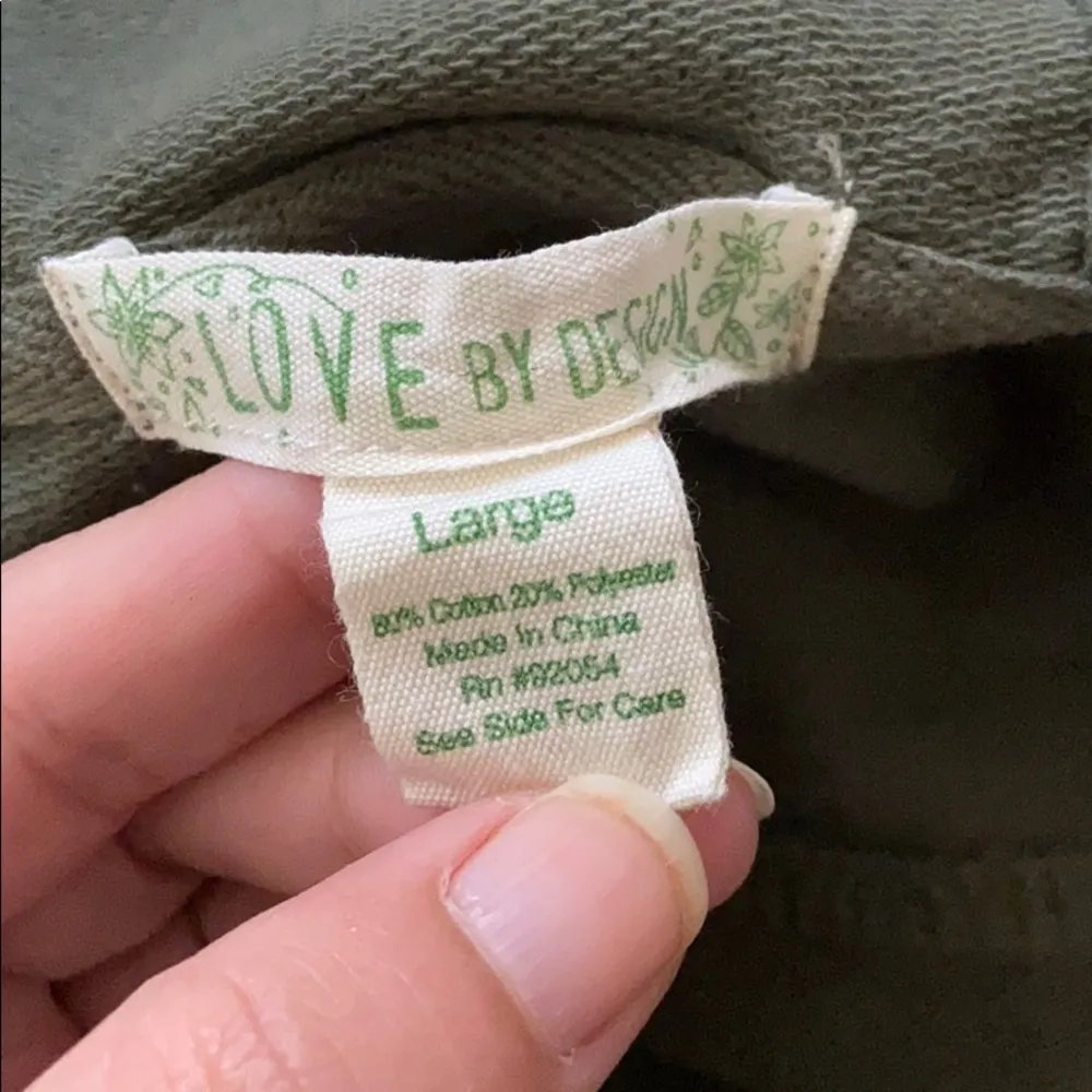 EUC Love By Design olive green L zip sweatshirt - Image 6