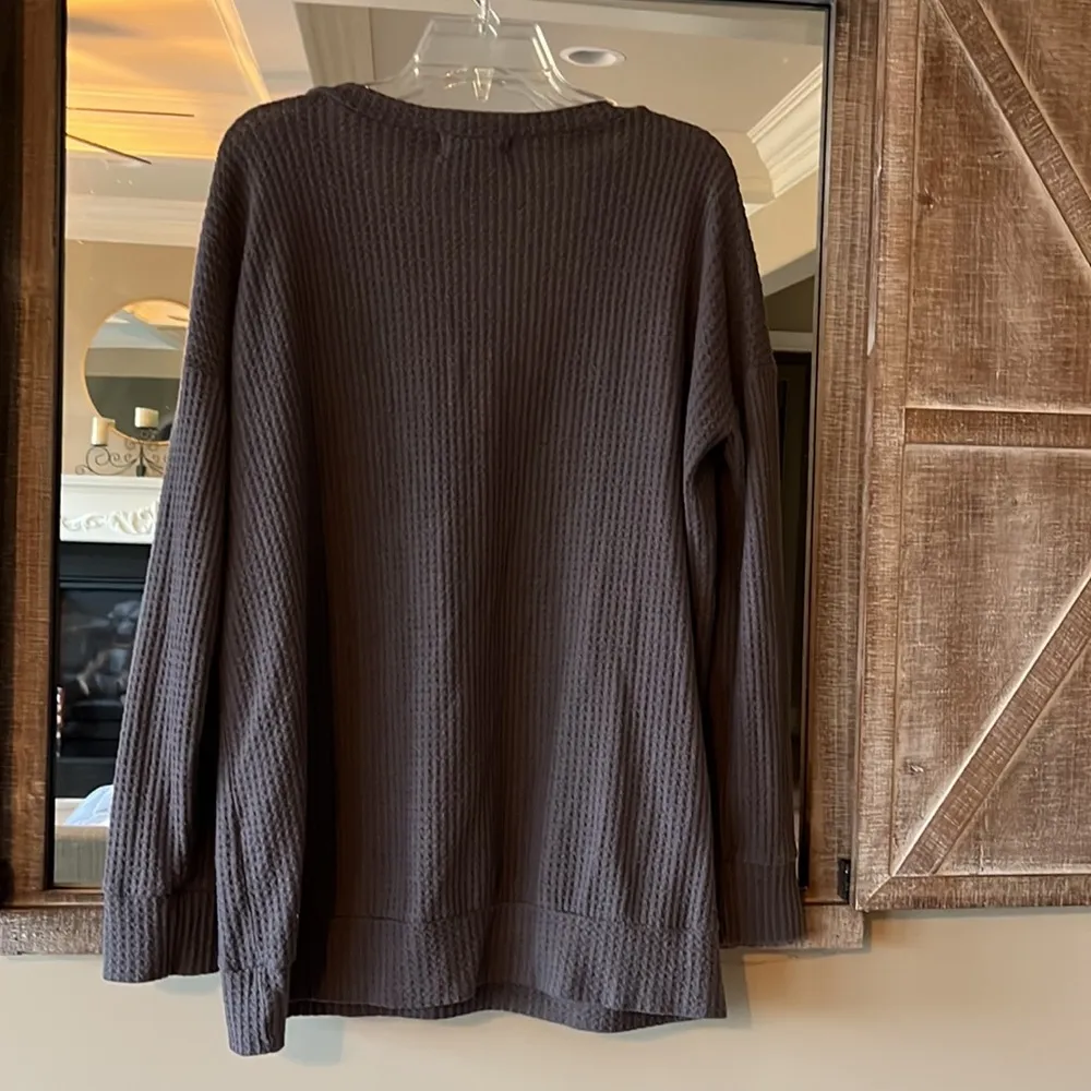 B Original Roomie Oversized Waffle Shirt Brown Comfy Plunge Neck Womens Large - Image 2