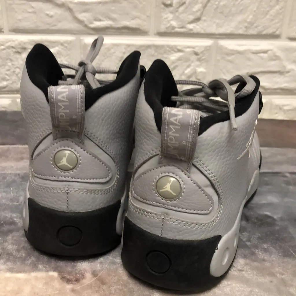 JORDAN JUMPMAN PRO Wolf Grey‎ & black 907973-004 Size 6.5Y women’s 8 - Image 4