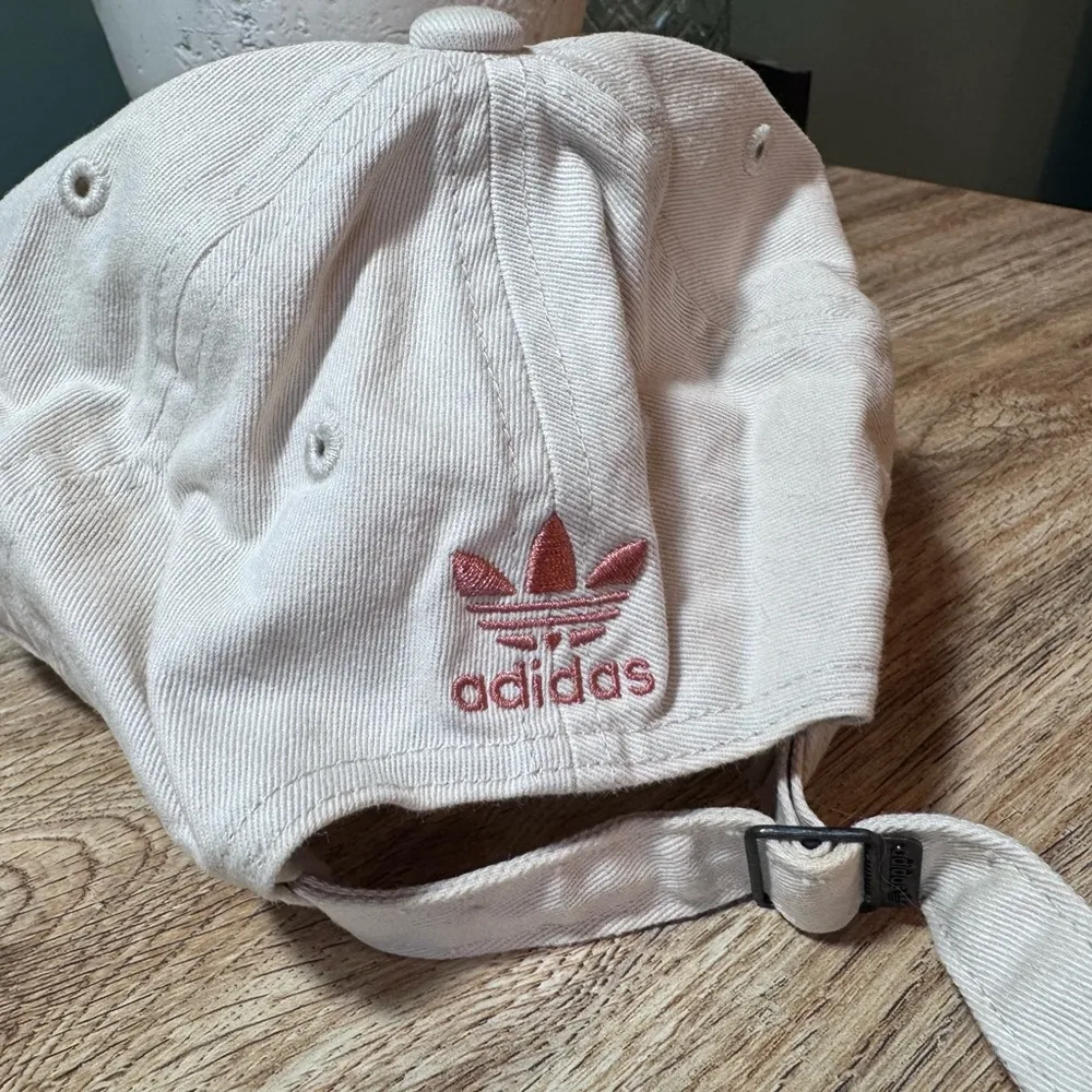 Adidas Cream Hat with Embroidered Front - Image 3