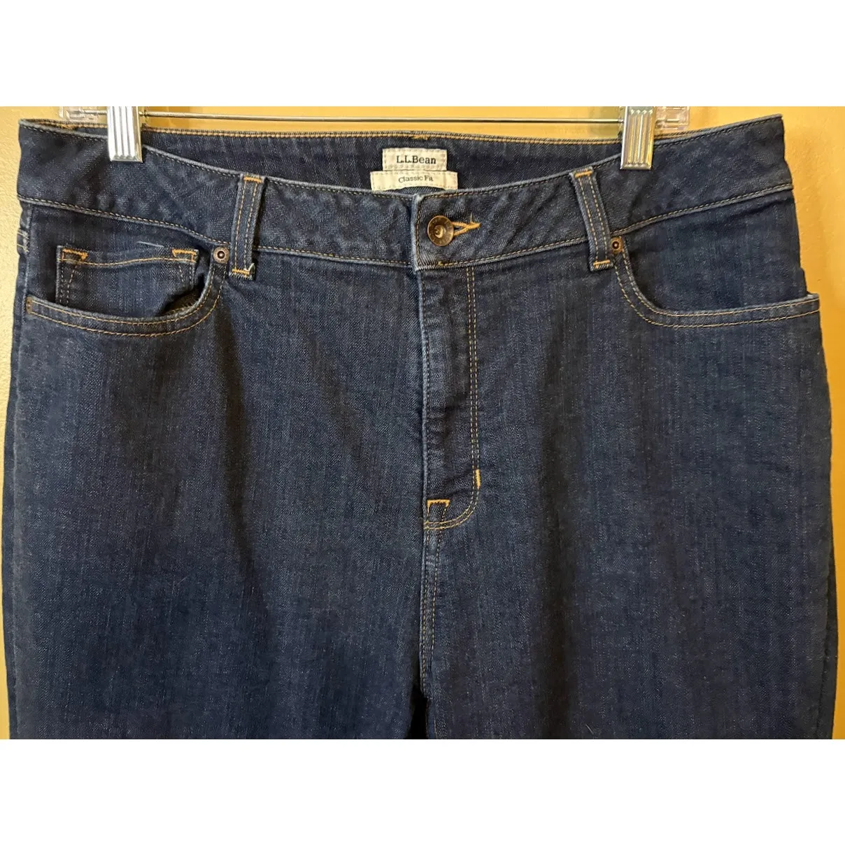 L.L. Bean Women's Flannel lined Classic Fit Jeans Size 14 Blue - Image 4