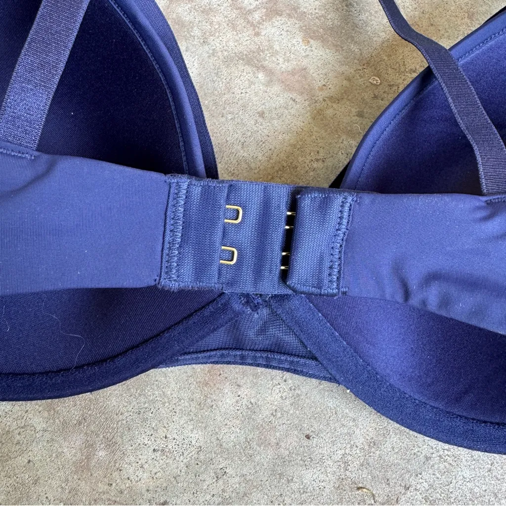ThirdLove 24/7 Seamless Stripe Plunge Bra size 32D 1/2 - Image 5
