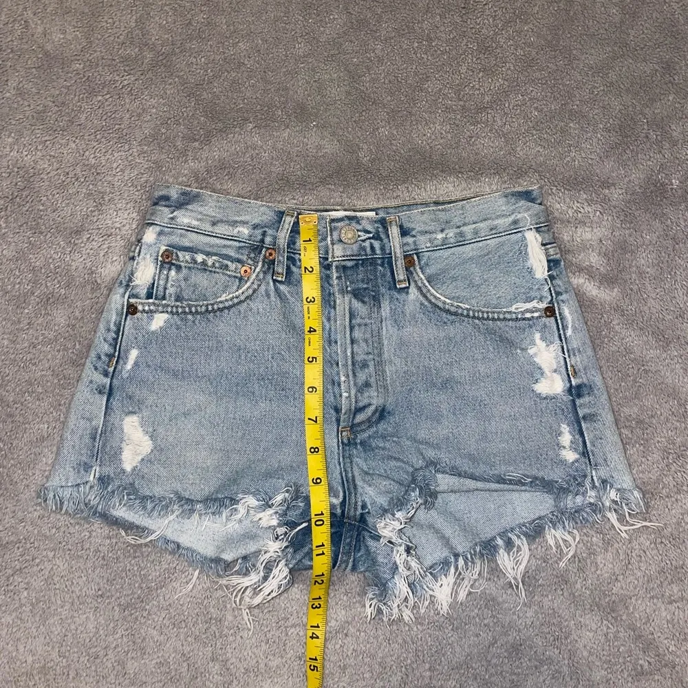 AGOLDE Parker cut off shorts size 24 - Image 7