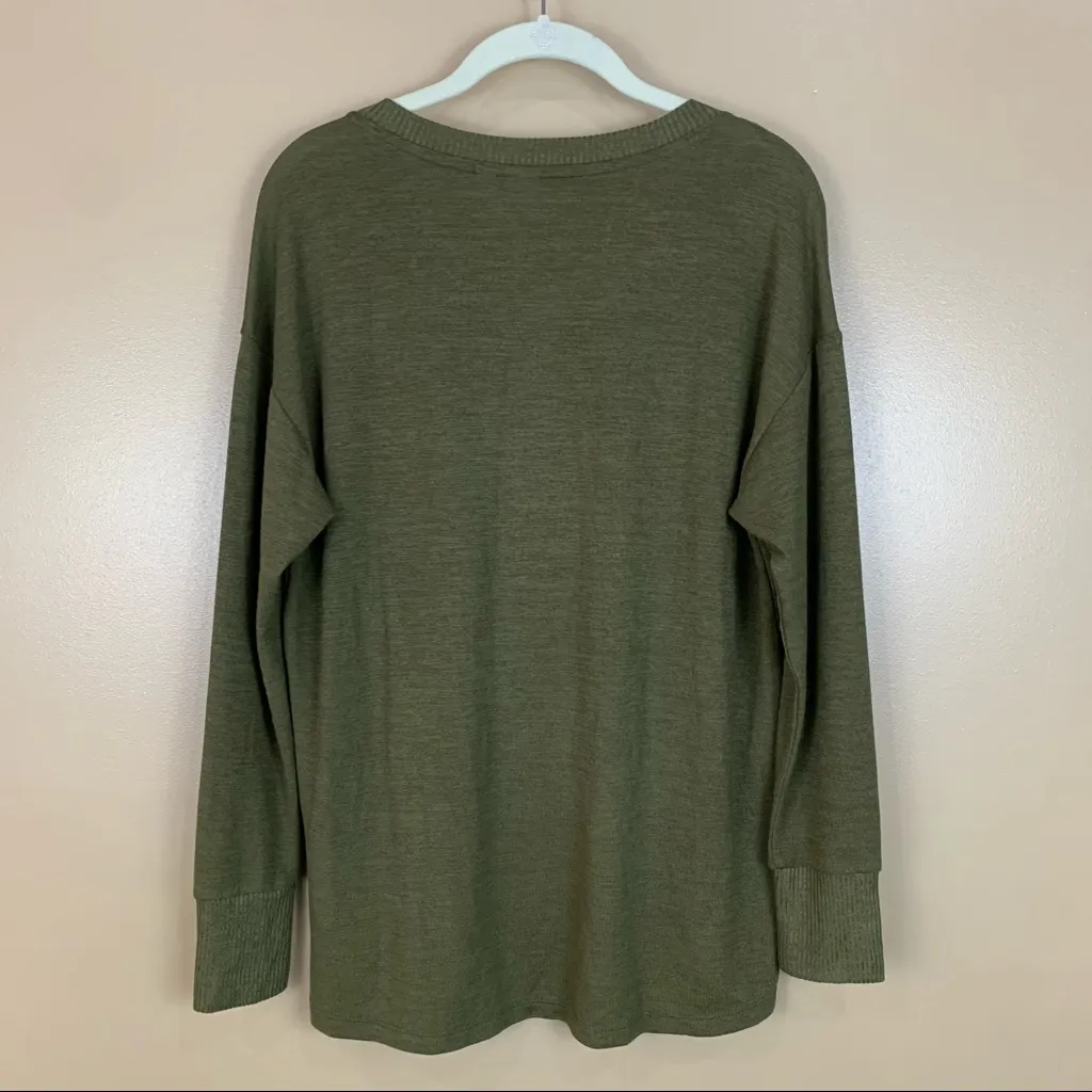 GAP Olive Green Long Sleeve Lightweight U Neck Sweater XS - Image 6