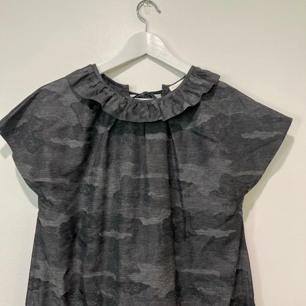 ANN MASHBURN Camo Pullover Mini Dress with Ruffle Collar and Pockets Size Small - Image 2