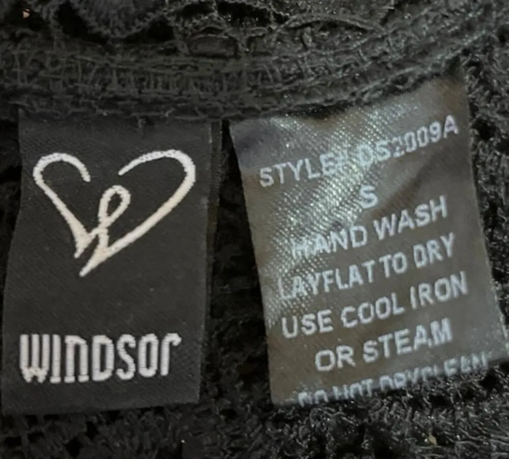 Windsor Black Crochet Open Knit High Neck Zip Sleeveless Crop Tank Top Size S - Image 4