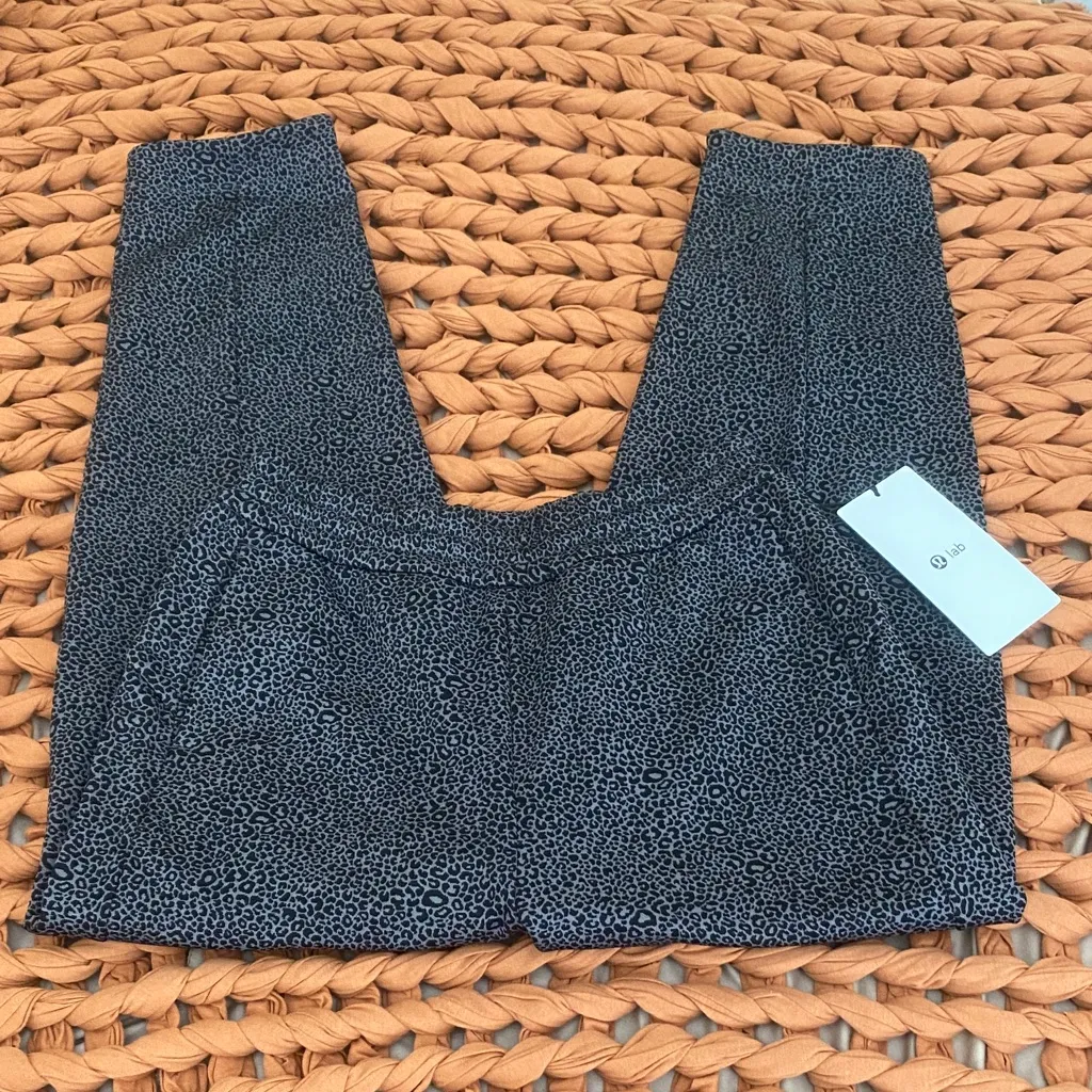 Lululemon LAB Double-Knit Jacquard Pant 26” - Image 5